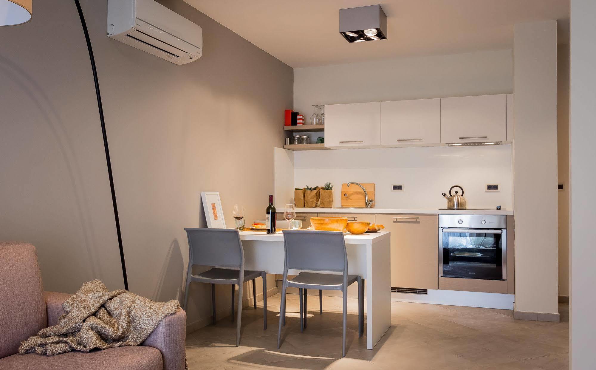 Apartments Stella โรวินสโก เซโล ภายนอก รูปภาพ